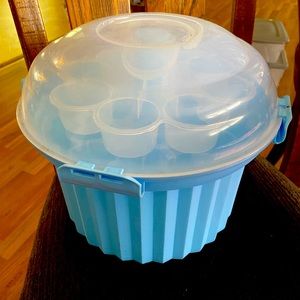 Cupcake Holder and Carrier